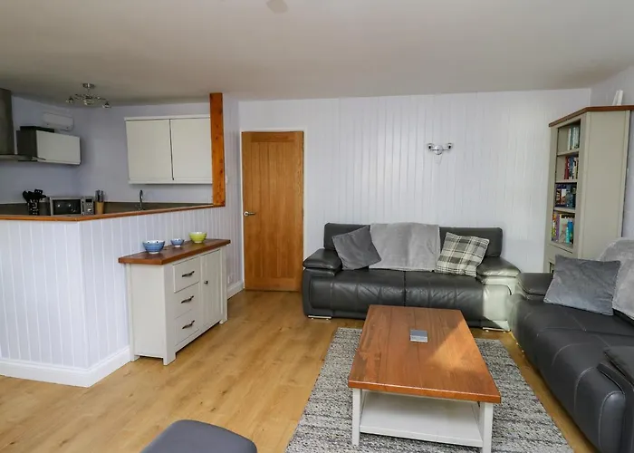 1 St Marys Court