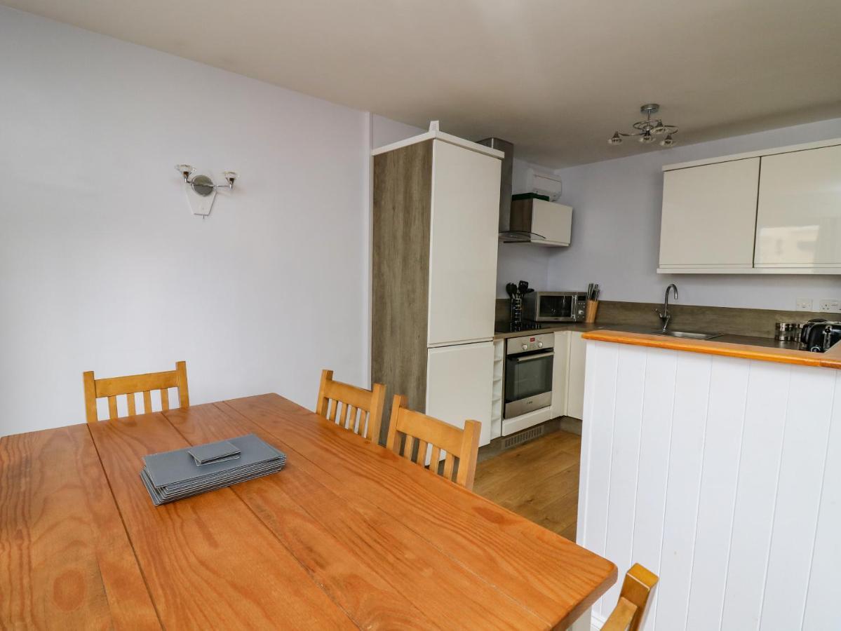 Apartment 1 St Marys Court *